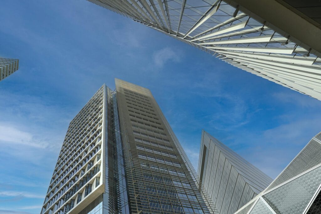 مجموعة بنك بي إن بي باريبا العالمية تقرر نقل فرع البنك والشركة الاستثمارية إلى مركز الملك عبدالله المالي (كافد) في الرياض